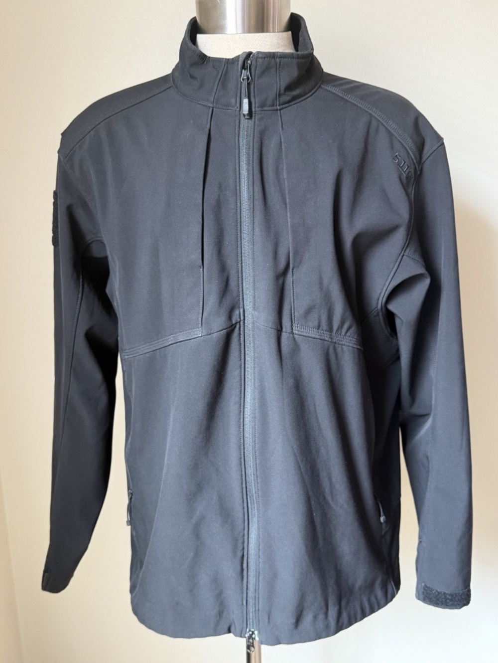 5.11 Men's Black Sierra Softshell All Weather Tactical Jacket Sz XL